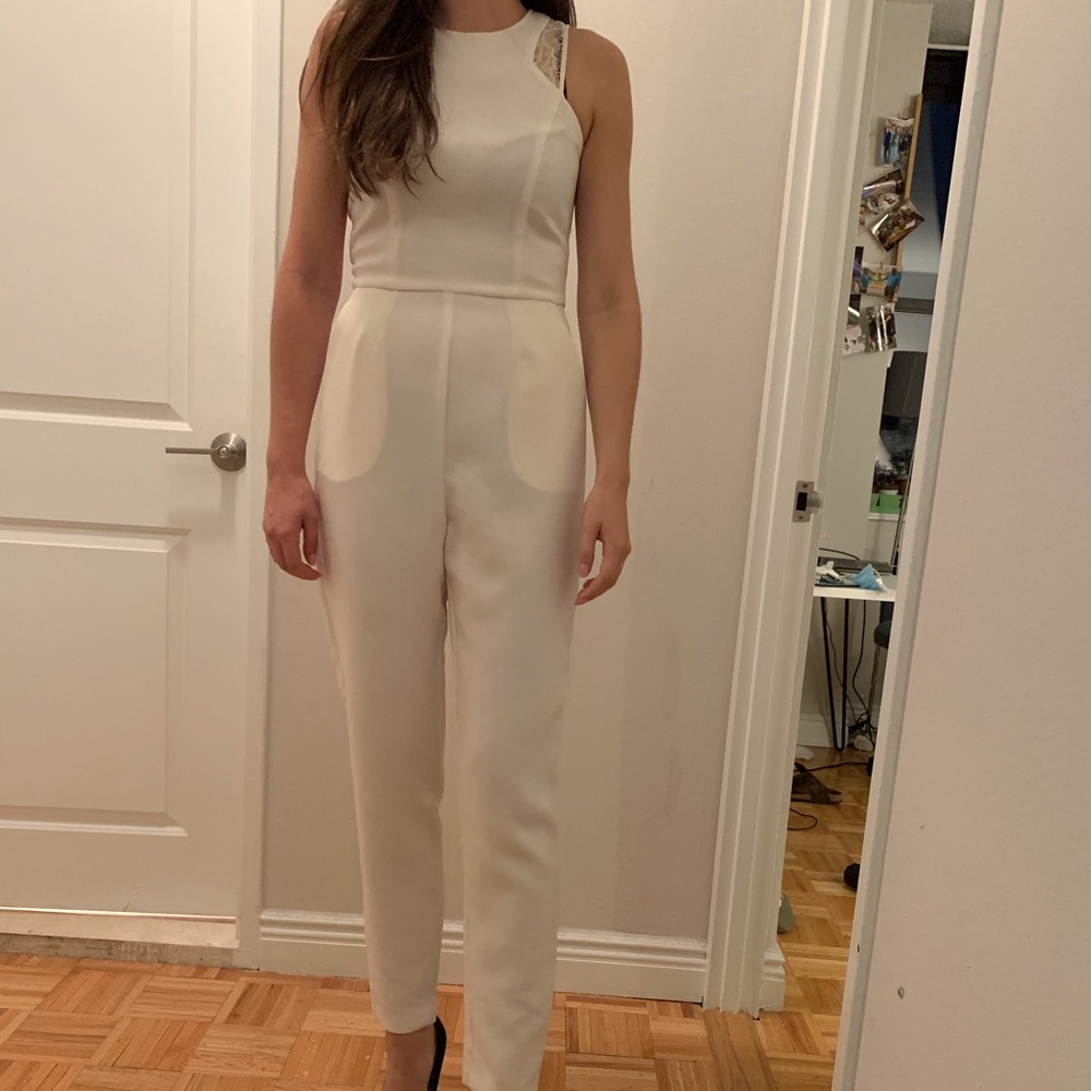 BCBG Romper Lacey top white size 4